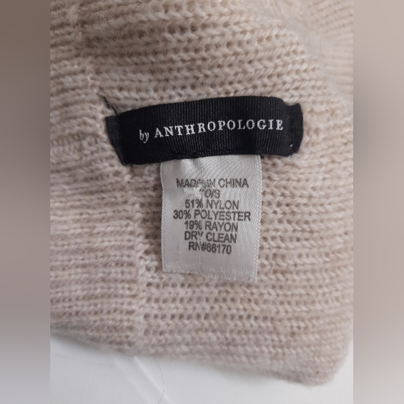 Anthropologie - Women's Winter Hat/Toque - Beige/Cream - One Size - Picture 6 of 6